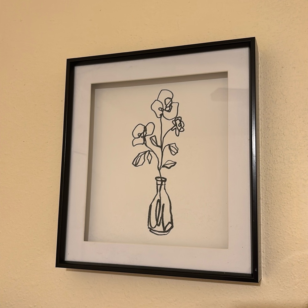 Kirklands flower vase frame picture